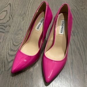 Steve Madden Hot Pink Pumps size 8.5